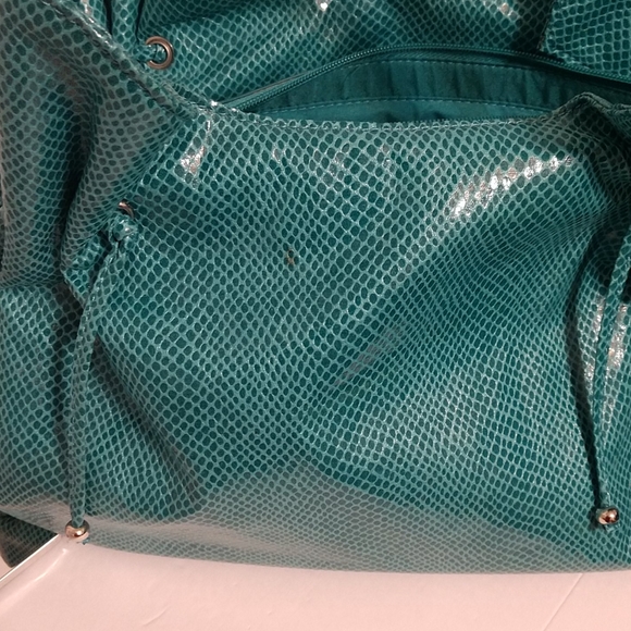 Turquoise Croc Ruffle Nine West Shoulder Bag - Picture 6 of 7